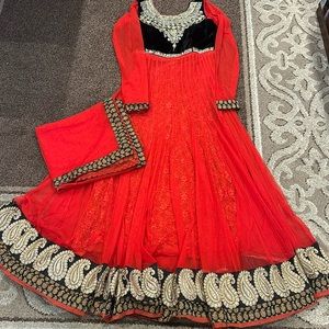 Anarkali suit